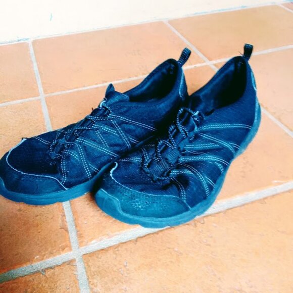 Skechers Women's Hands Free Slip-ins Breathe Easy Shoes - Women's US Size 7 - Picture 3 of 3